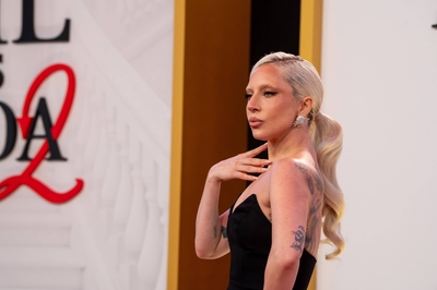 gagaimages_0067.jpg