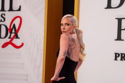 gagaimages_0073.jpg