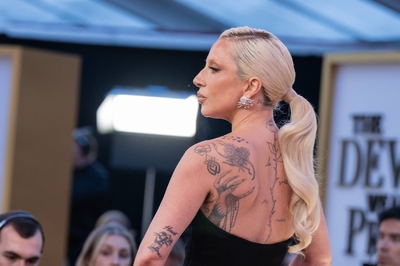 gagaimages_0093.jpg