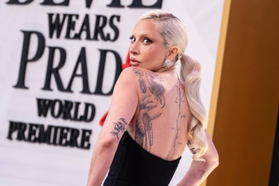 gagaimages_0097.jpg