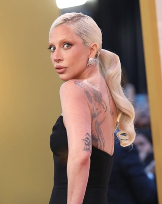 gagaimages_0222.jpg