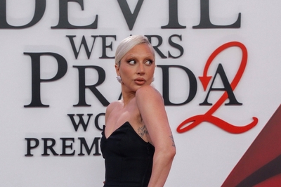 gagaimages_0228.jpg