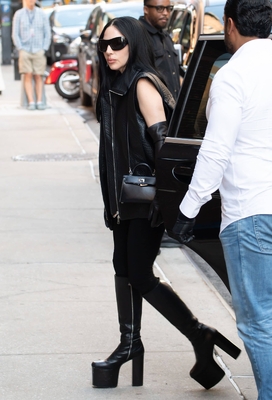 gagaimages_0013.jpg