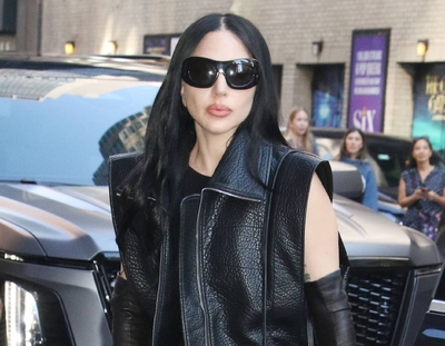 gagaimages_0014.jpg