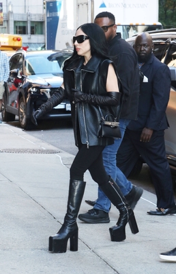gagaimages_0017.jpg