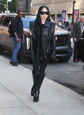 gagaimages_0036.jpg