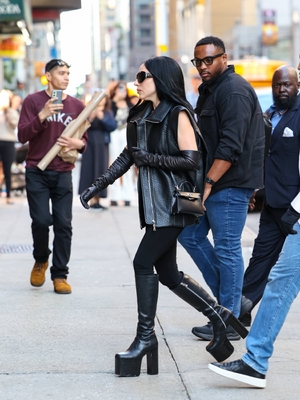 gagaimages_0046.jpg