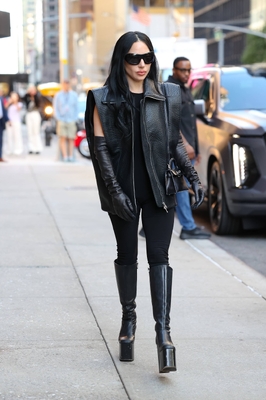 gagaimages_0053.jpg