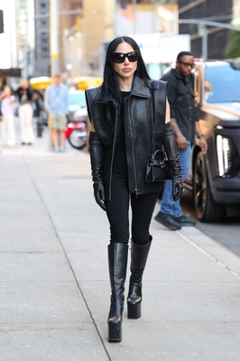 gagaimages_0054.jpg