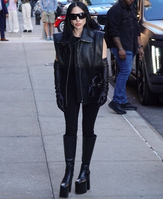 gagaimages_0081.jpg