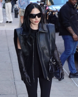 gagaimages_0086.jpg