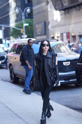 gagaimages_0090.jpg