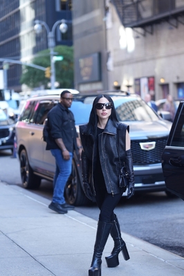 gagaimages_0097.jpg