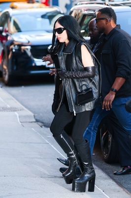gagaimages_0138.jpg