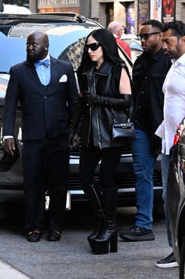 gagaimages_0146.jpg