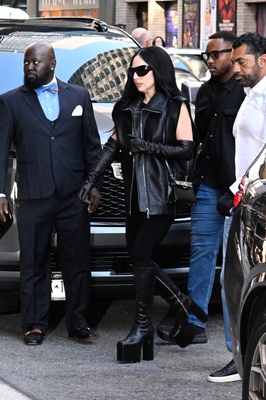 gagaimages_0147.jpg