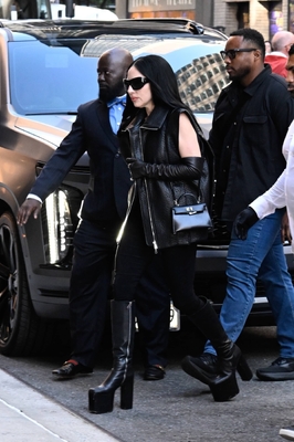 gagaimages_0160.jpg