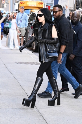 gagaimages_0163.jpg