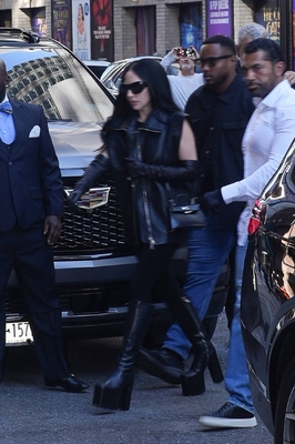 gagaimages_0172.jpg