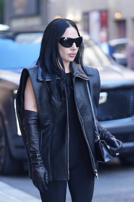 gagaimages_0178.jpg