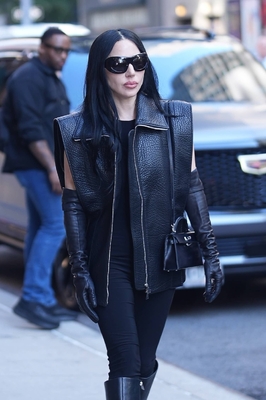 gagaimages_0179.jpg