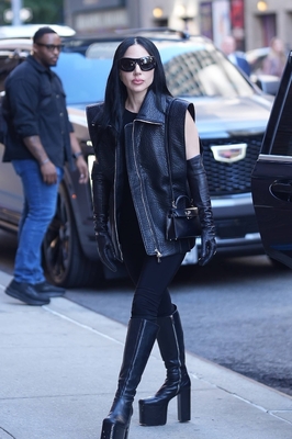 gagaimages_0181.jpg