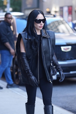 gagaimages_0196.jpg