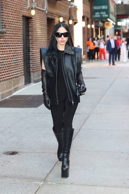 gagaimages_0207.jpg