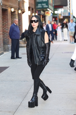 gagaimages_0211.jpg