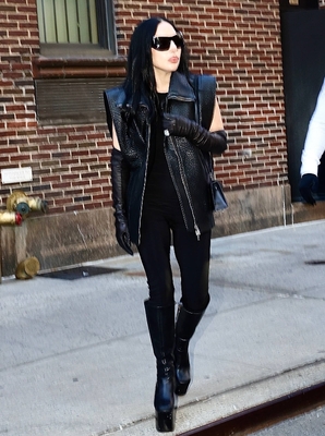 gagaimages_0220.jpg