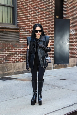 gagaimages_0233.jpg
