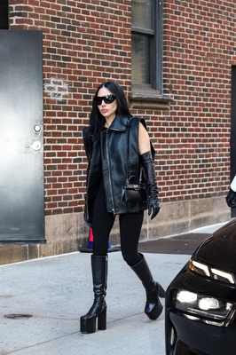 gagaimages_0238.jpg