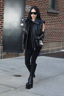 gagaimages_0244.jpg