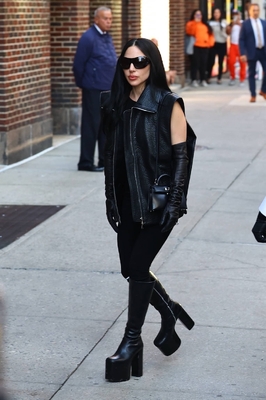 gagaimages_0259.jpg