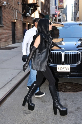 gagaimages_0286.jpg