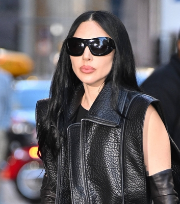 gagaimages_0319.jpg