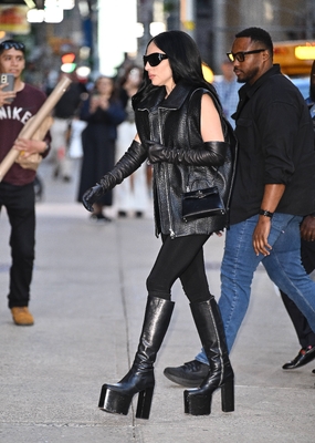 gagaimages_0327.jpg