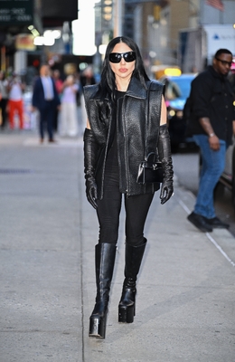 gagaimages_0329.jpg