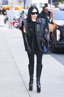 gagaimages_0340.jpg
