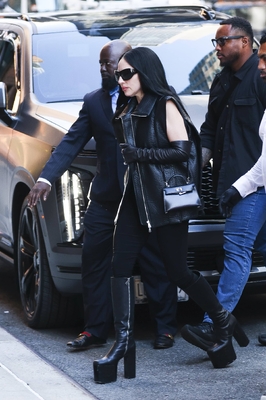gagaimages_0343.jpg