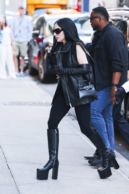 gagaimages_0344.jpg
