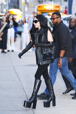 gagaimages_0346.jpg