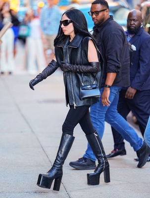 gagaimages_0364.jpg
