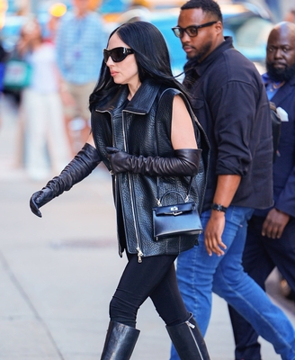 gagaimages_0365.jpg