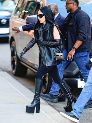 gagaimages_0372.jpg