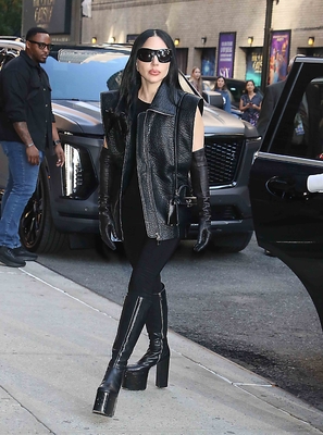 gagaimages_0392.jpg