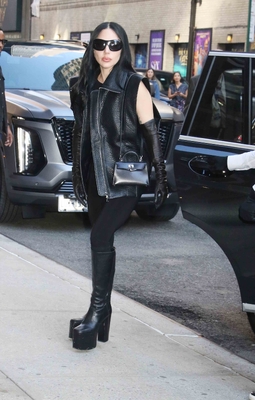 gagaimages_0396.jpg