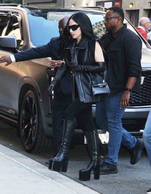 gagaimages_0399.jpg