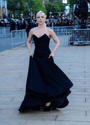 gagaimages_0099.jpg