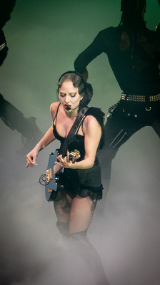 LADY GAGA 04102025-16.jpeg